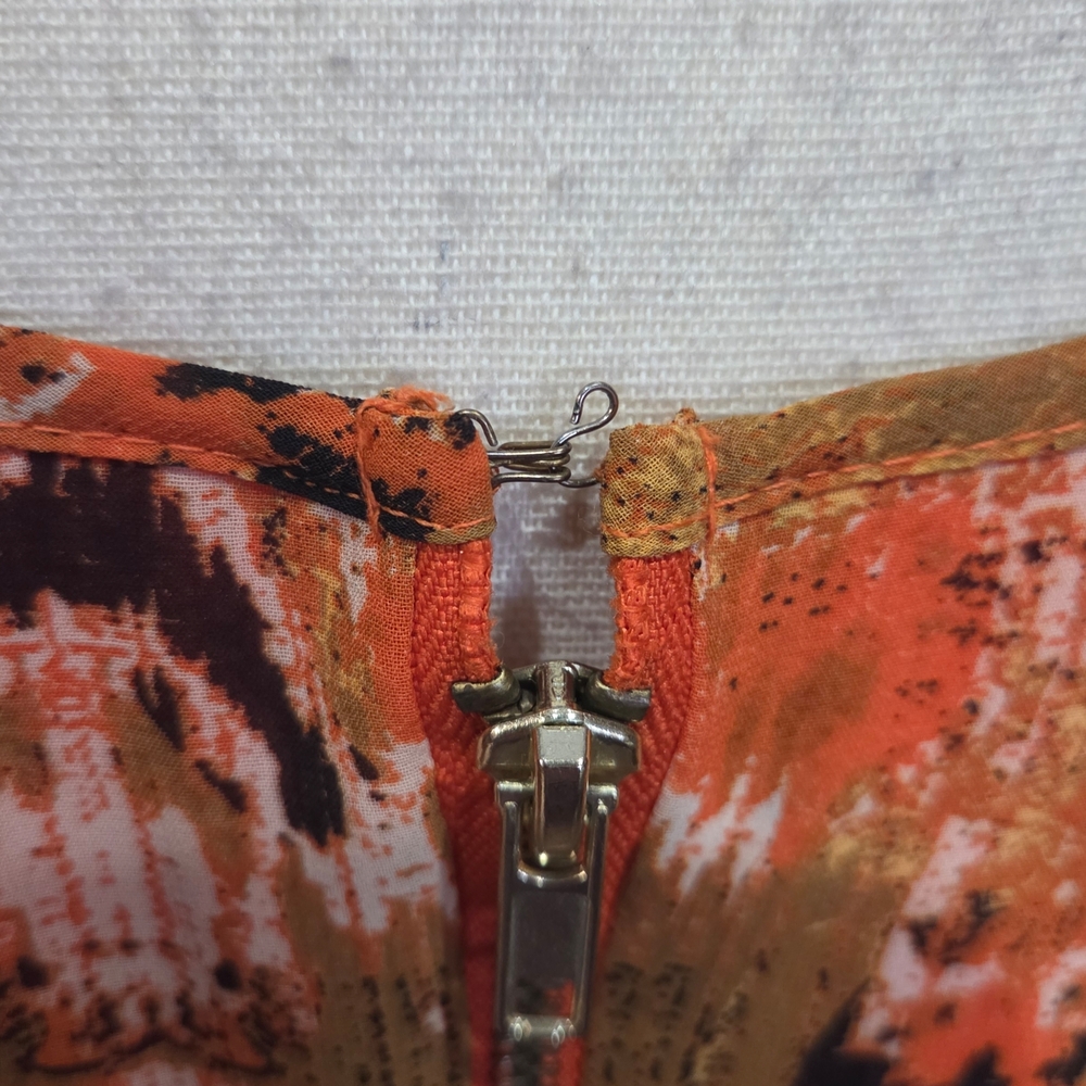 Gibson Latimer Orange Printed Flutter Maxi Dress - Picture 6 of 9